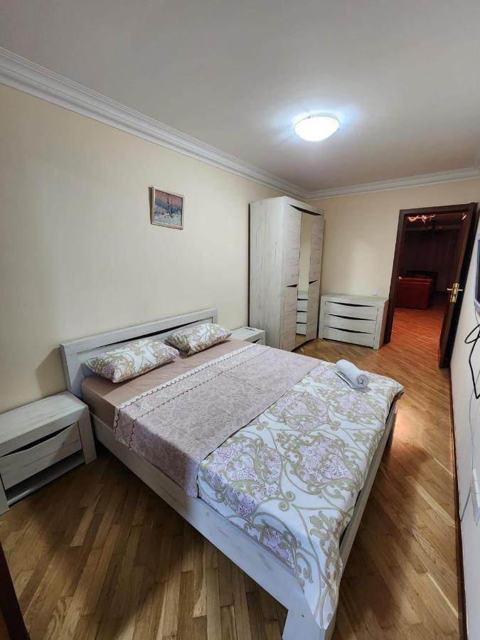 Luxuary Spacious 2+1Bedroom Apt,Centre Yerevan Exterior photo