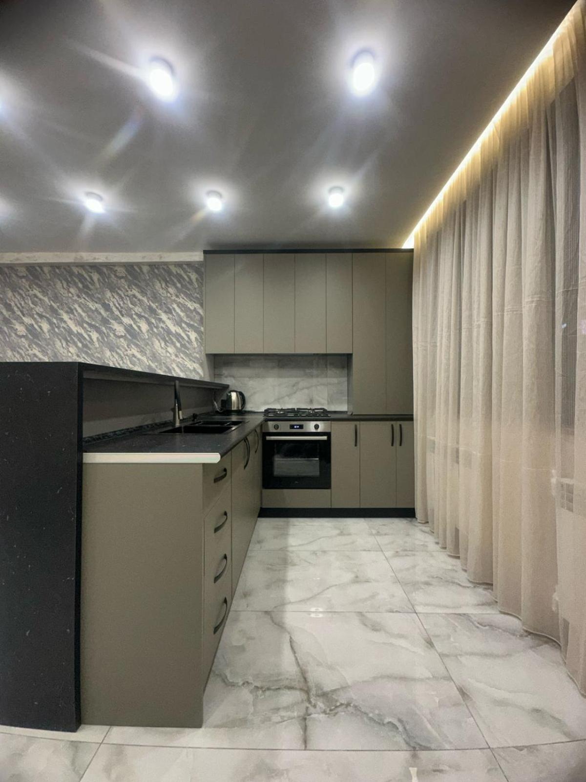Luxuary Spacious 1Bedroom Apt,Centre Yerevan Exterior photo